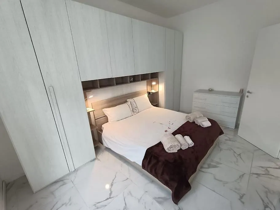 La Casa Di Lila - Appartamento Con Ingresso Indipendente E Spazio Esterno Rapallo